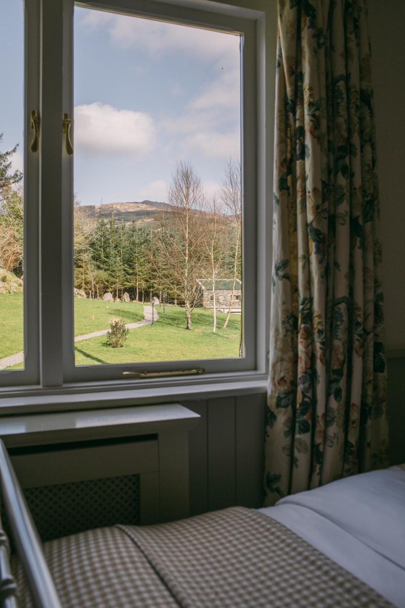 Bed and Breakfast Mossie'S Adrigole Экстерьер фото